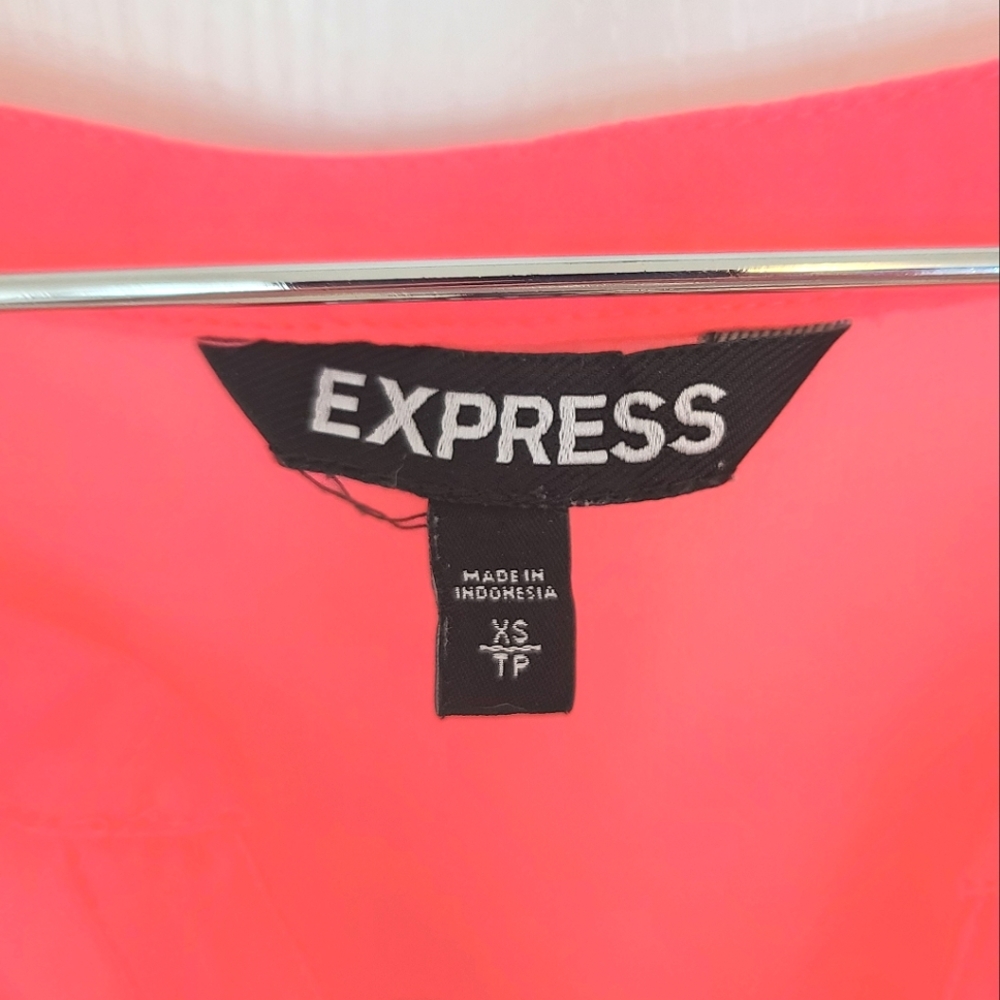 Blouse - Picture 2 of 2